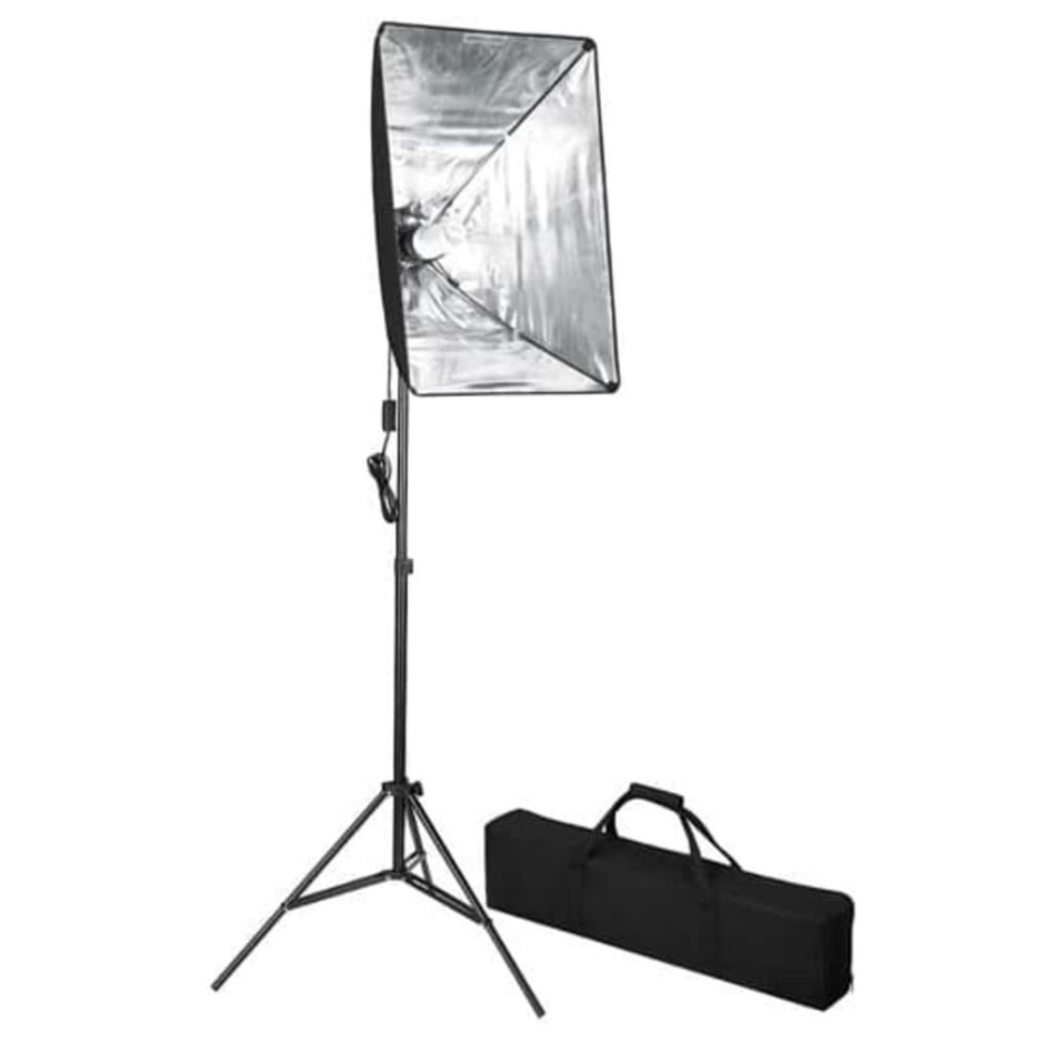 Set de estudio fotográfico con telón de fondo e iluminación