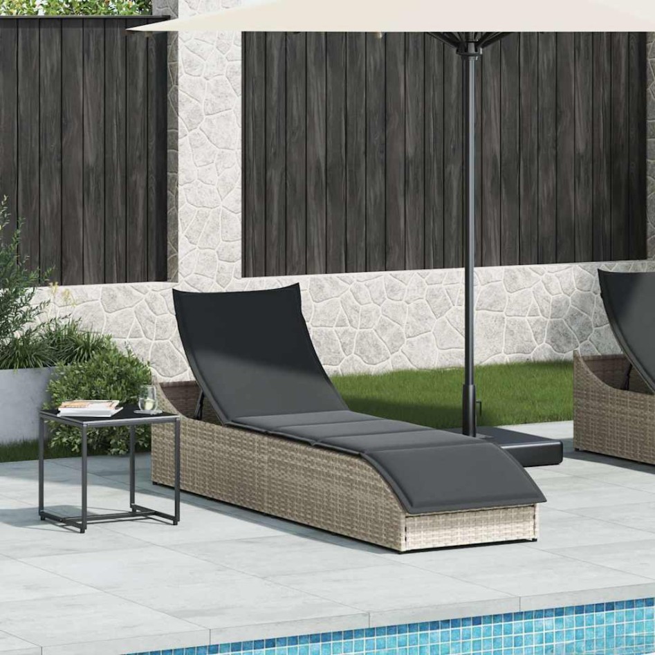 Tumbona plegable con cojín y espacio gris claro ratán