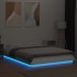 Estructura de cama con LED madera ingeniería blanco 140x200