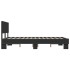 Estructura de cama madera de ingeniería y metal negro