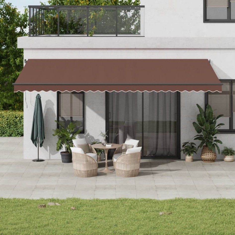Toldo retráctil automático marrón 600x300