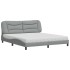 Cama con colchón de tela gris claro 180x200