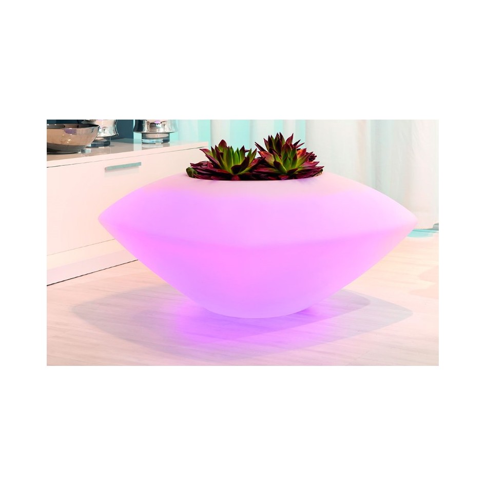 Macetero de diseño iluminado