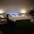 Cama box spring con colchón terciopelo verde oscuro 160x200