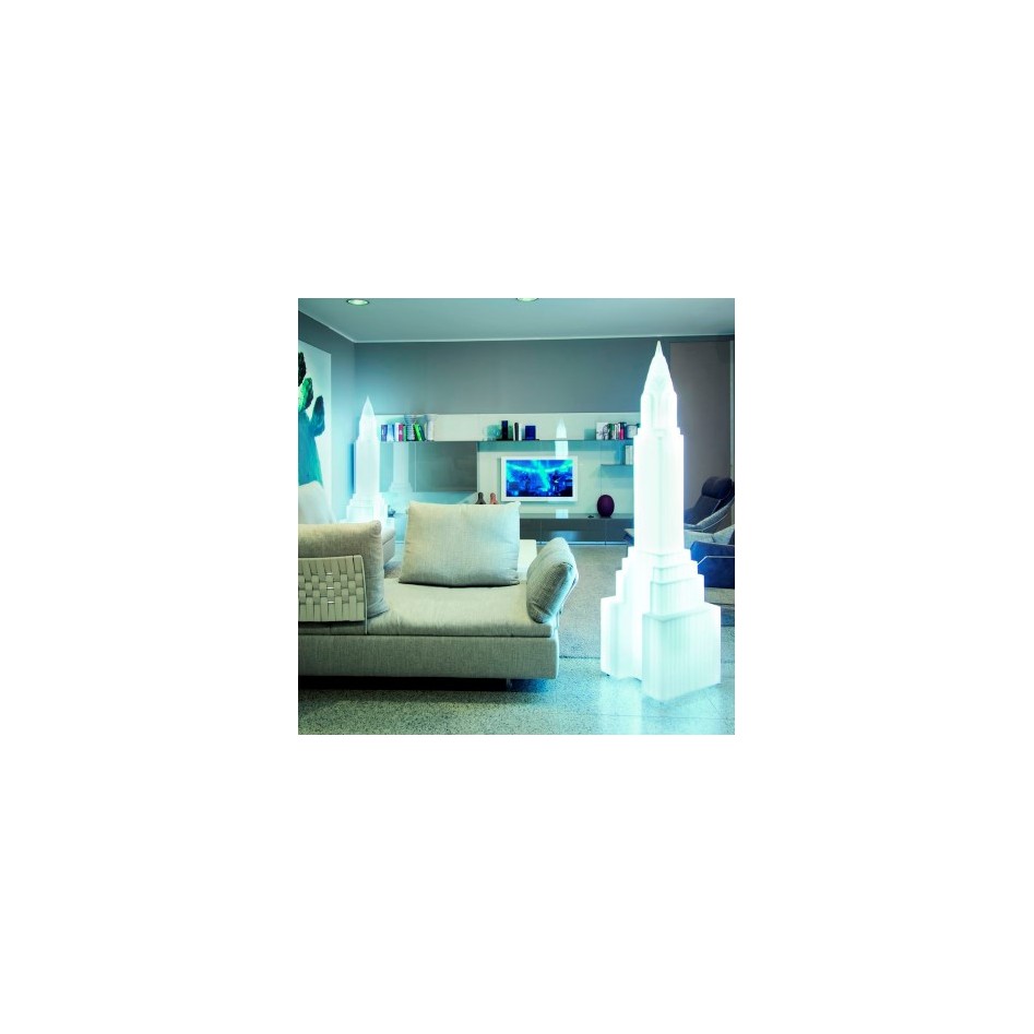 Lámpara Alta con Led