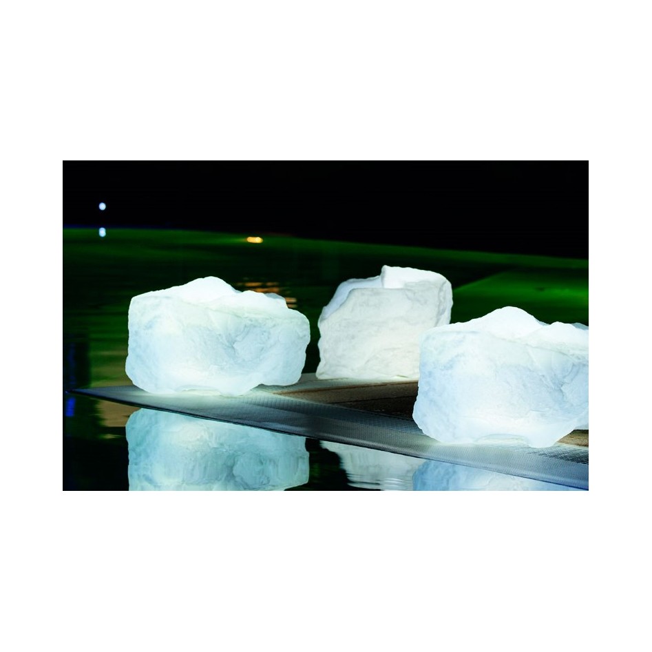 Forma de piedra gigante