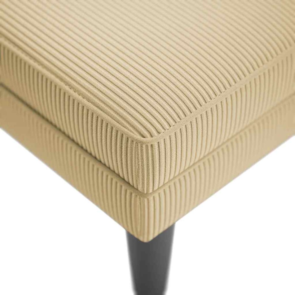 Chaise longue con cojín de tela de pana