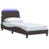 Estructura cama con LED sin colchón tela marrón oscuro