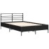 Estructura de cama madera de ingeniería y metal negro