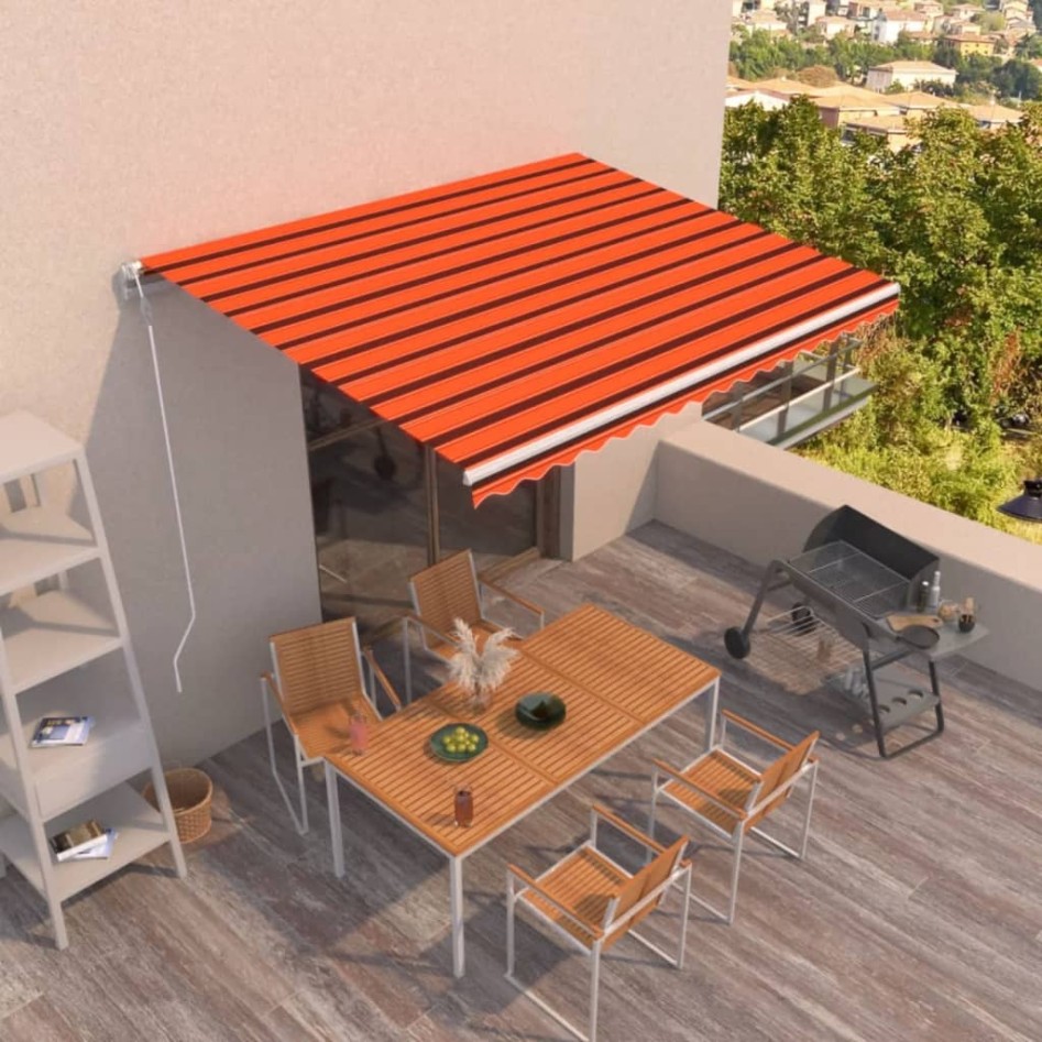 Toldo automático retráctil naranja y marrón 450x350