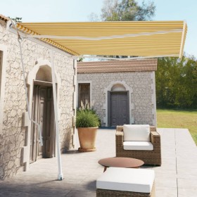 Toldo de pie automático amarillo y blanco 300x250