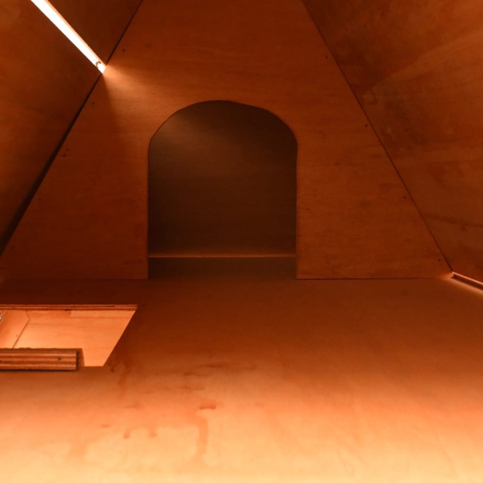 Conejera de madera maciza de pino y abeto 152x128x108