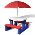 Mesa de picnic y bancos para niños y sombrilla