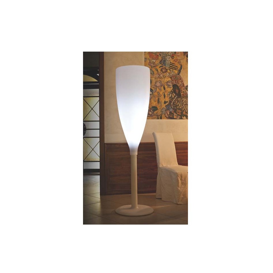 Lámpara forma copa de cava