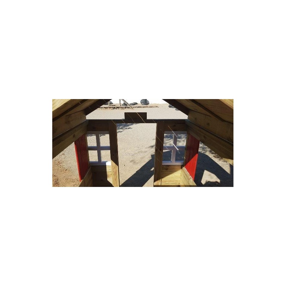 Fresita XL School Casita (Pintada)