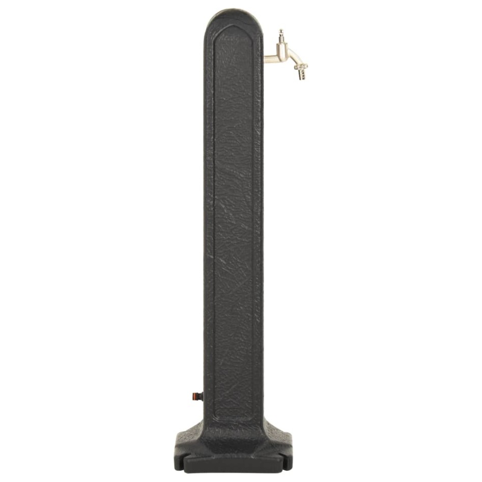 Cisterna de jardín con grifo aspecto de piedra gris