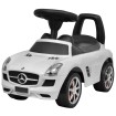 Coche de niños accionado con el pie blanco
