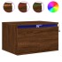 Mesitas de noche de pared con luces LED 2 unidades roble
