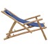 Silla de playa de bambú y lona azul