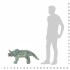 Dinosaurio triceratops de peluche de pie verde