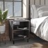 Mesita de noche con patas de metal gris brillo 40x30x50