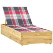 Tumbona con cojín estampado de cuadros madera pino impregnada