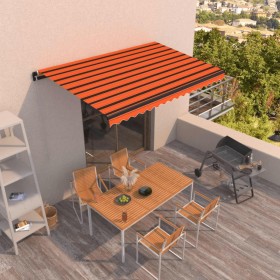 Toldo retráctil manual naranja y marrón 450x350