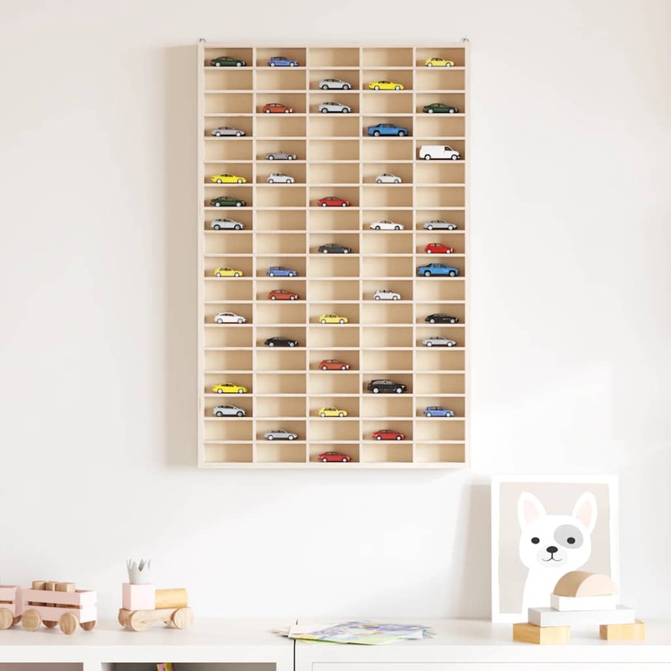 Vitrina de madera para coleccionistas con 90