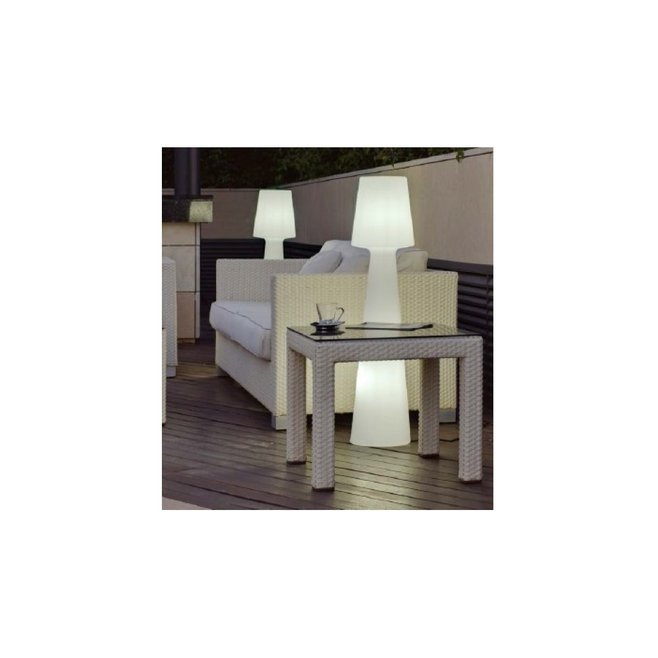 Lámpara de pie modelo Lola 200