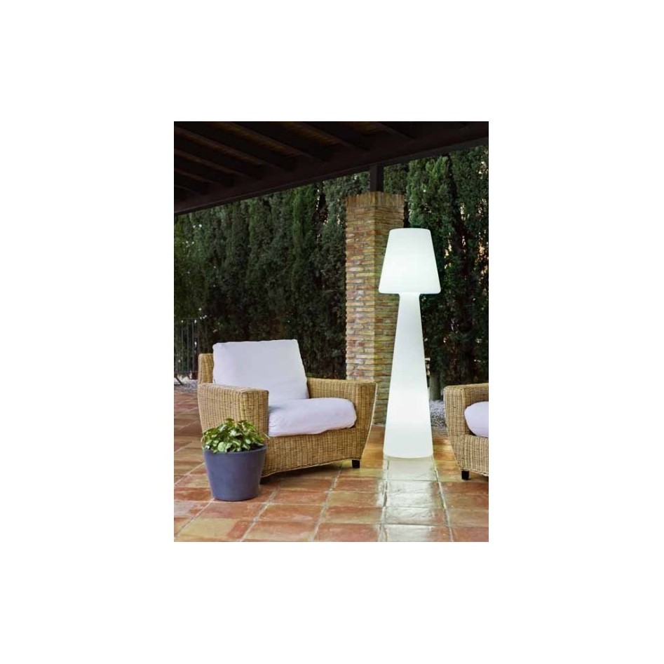 Lámpara de pie modelo Lola 200