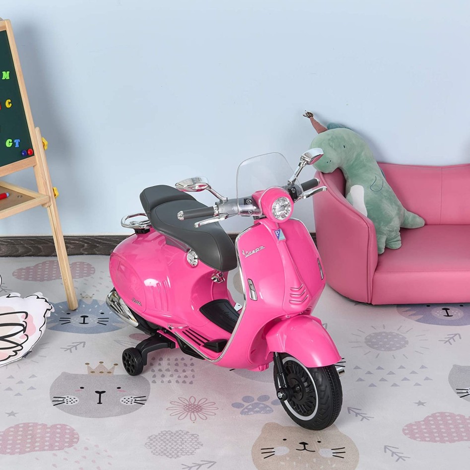 Moto eléctrica Vespa rosa