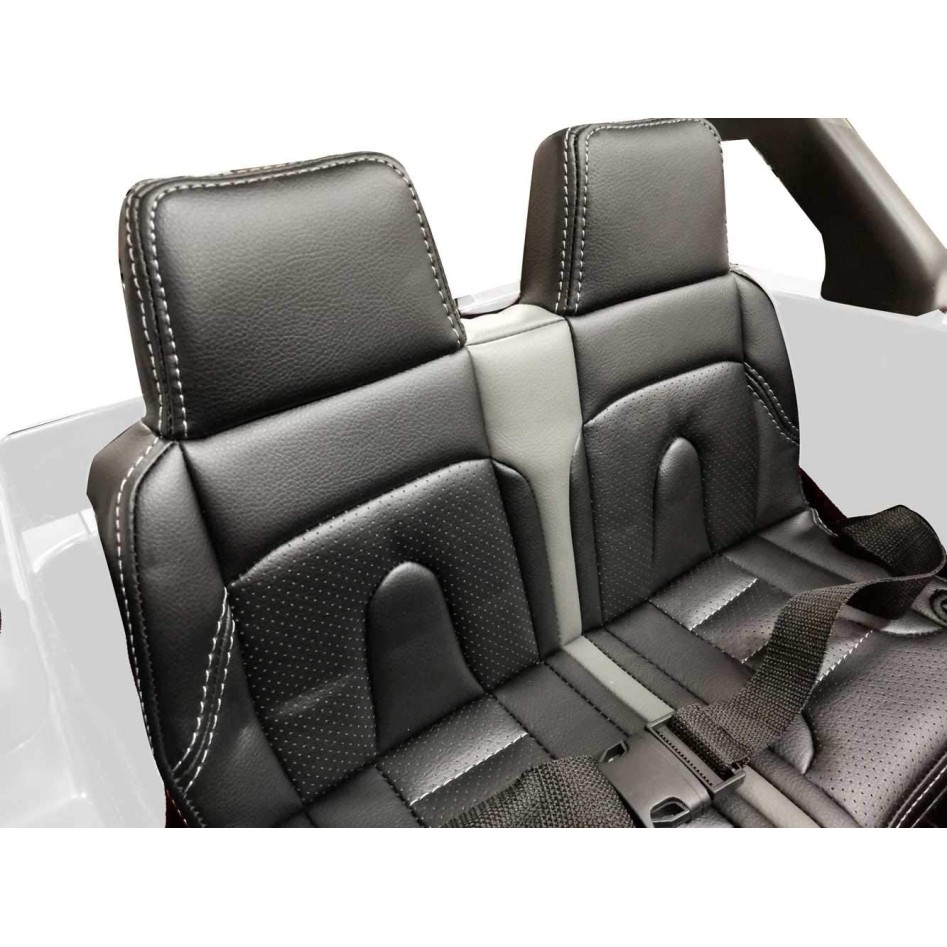 Jeep Wrangler eléctrico para niños blanco