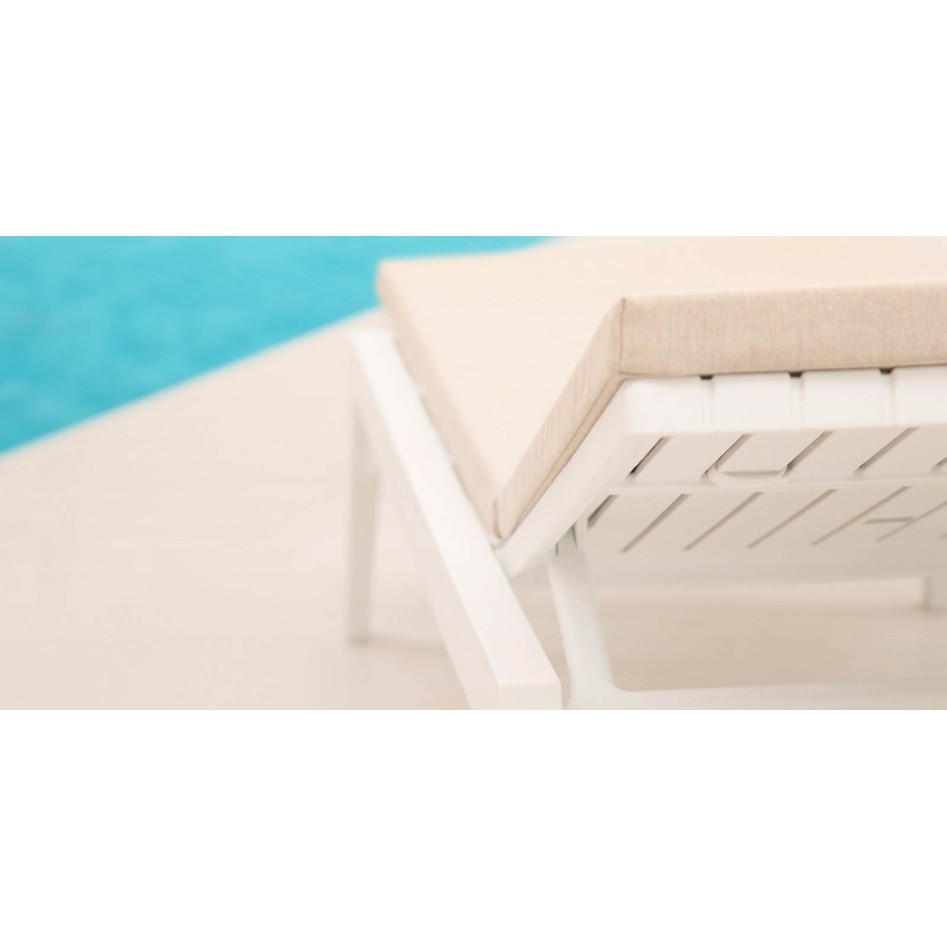 Tumbona Apilable, modelo Spritz