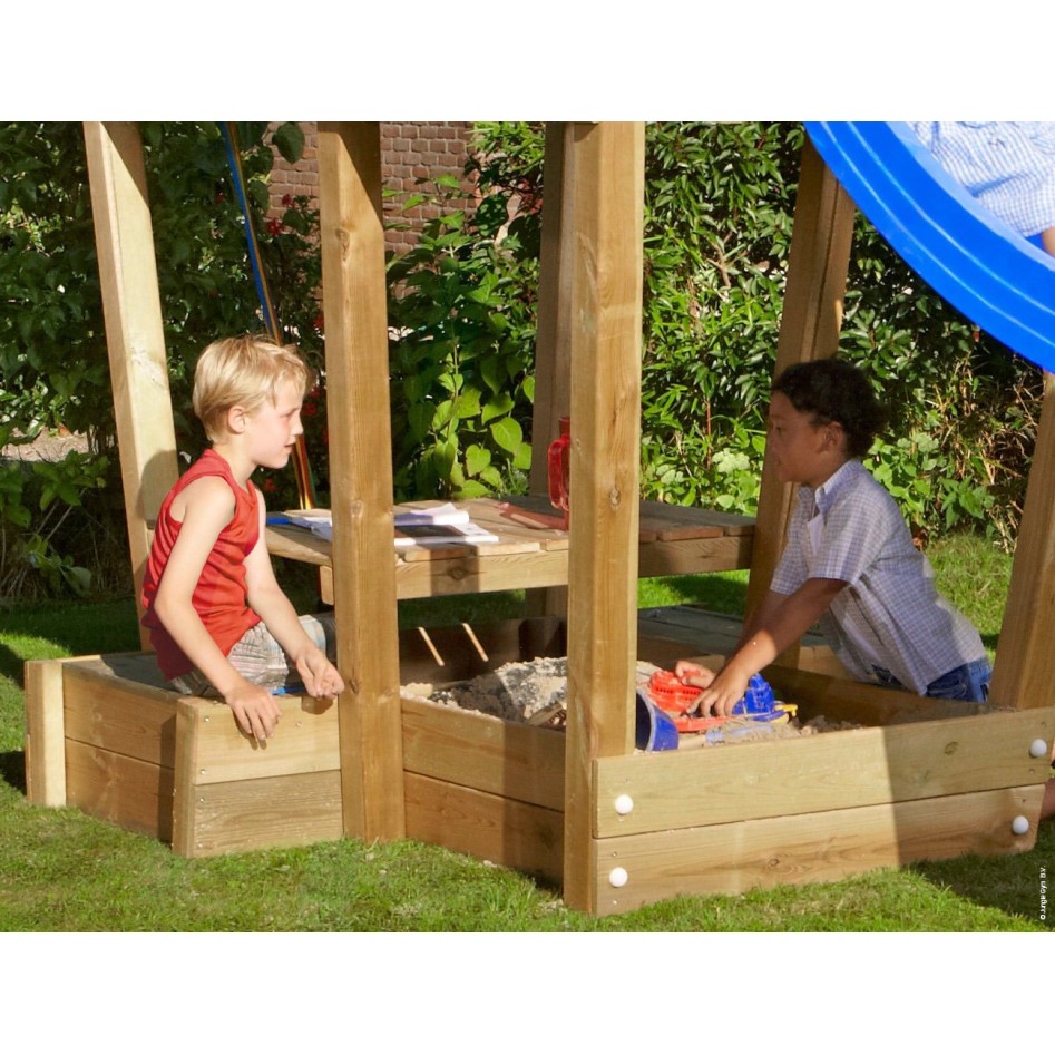 Casita Jungle Playhouse 1-Swing