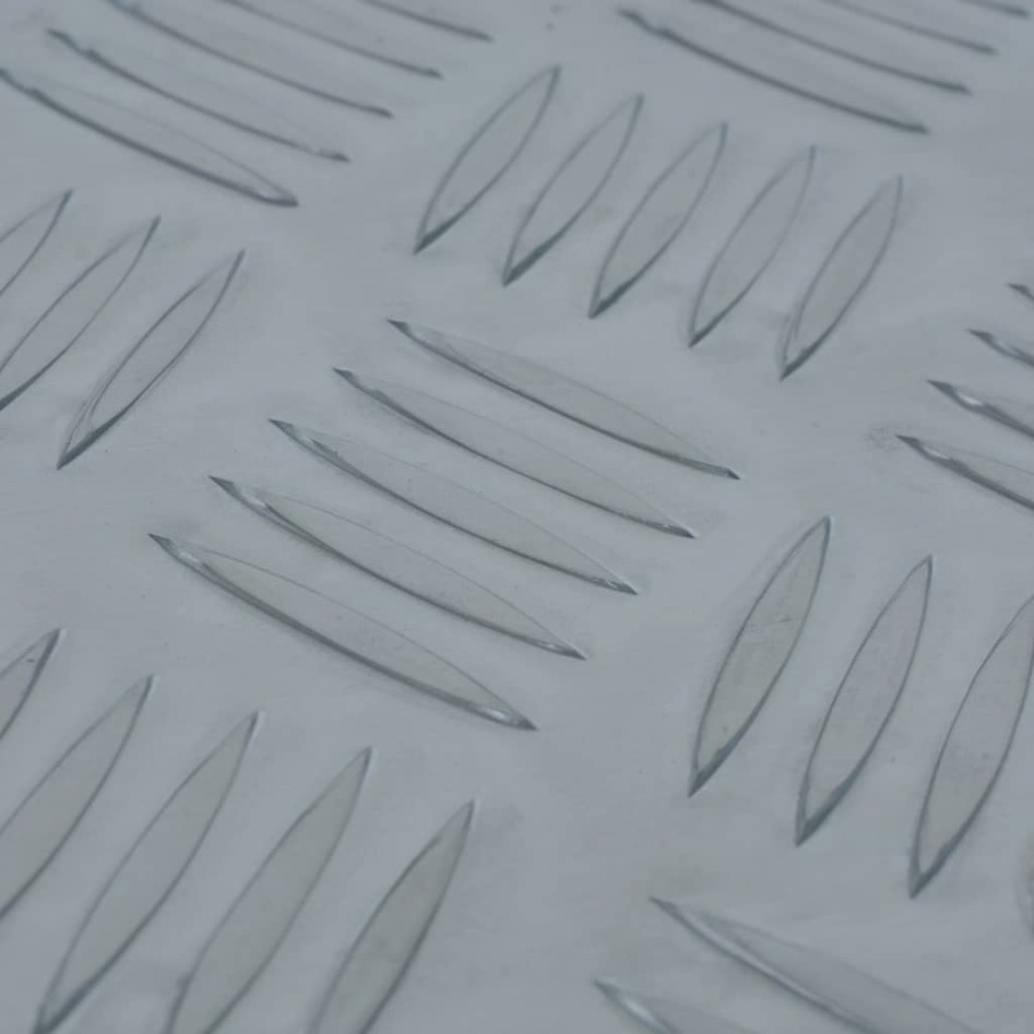 Caja de aluminio 610x430x455 mm