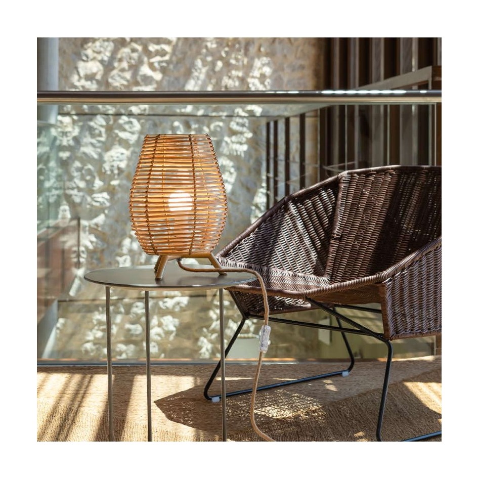 Lámpara de pie, modelo Bossa 30