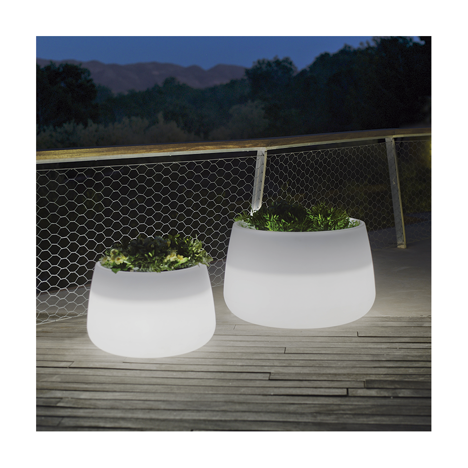 Macetero redondo, modelo Camelia 80