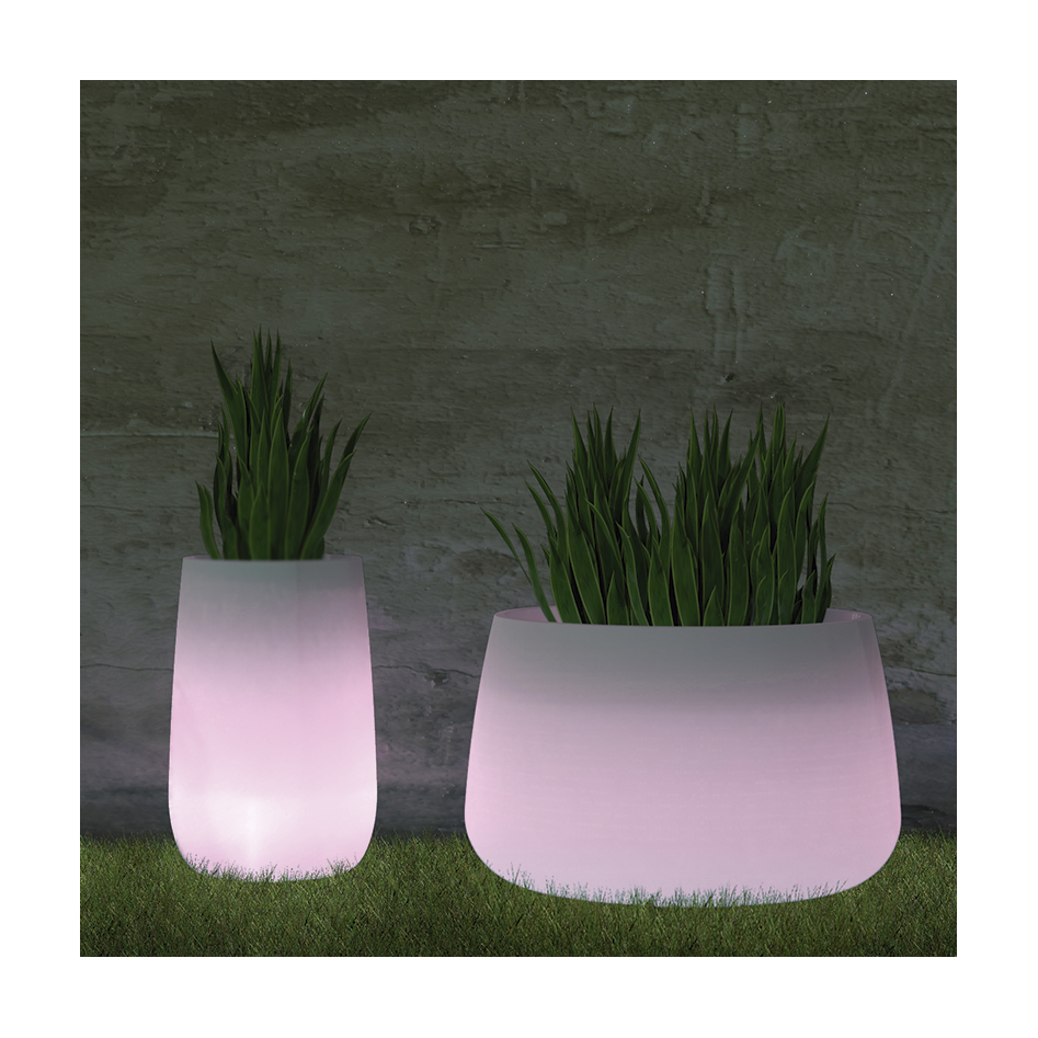 Macetero alto, modelo Camelia High