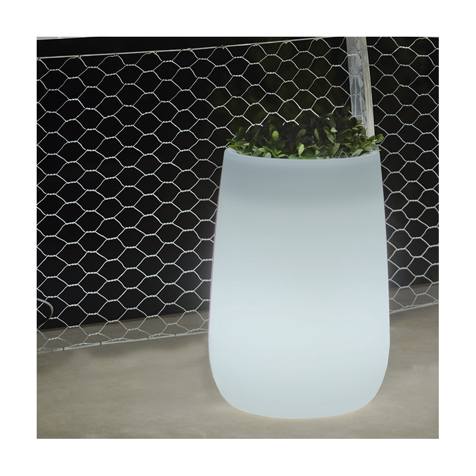 Macetero alto, modelo Camelia High