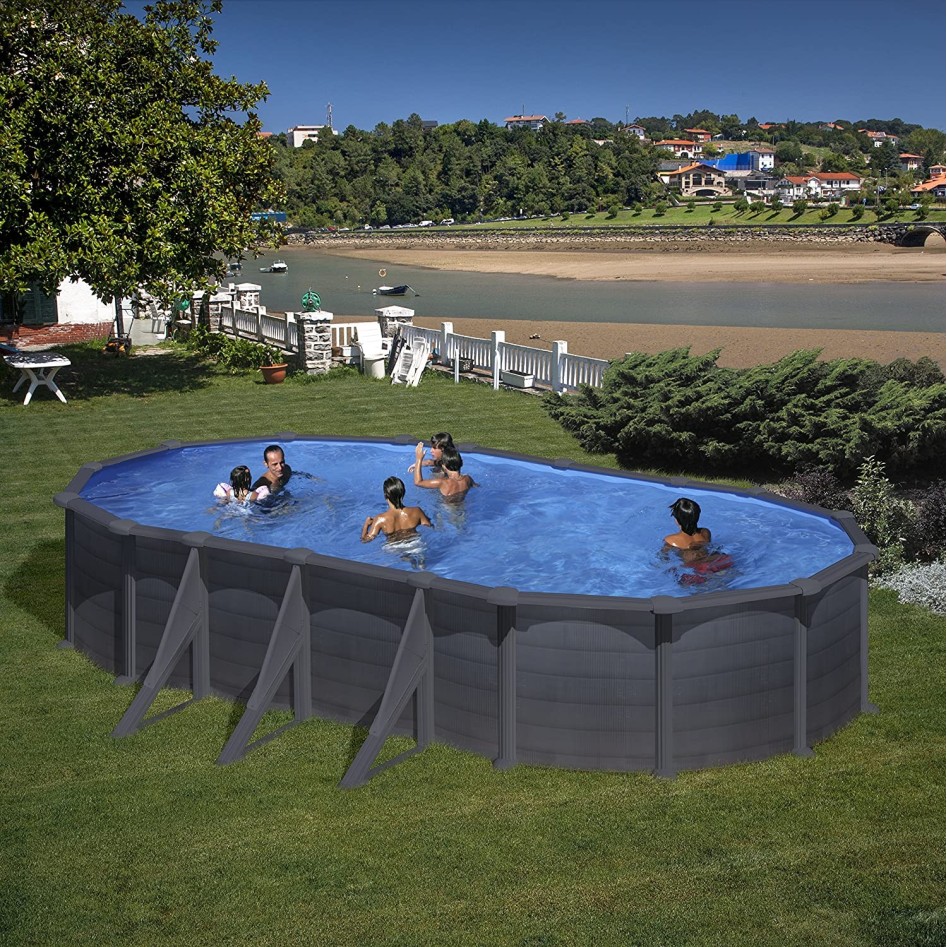 Granada Piscina ovalada