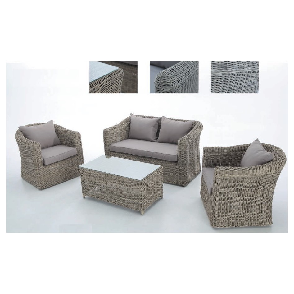 Rattan sintético de color natural.