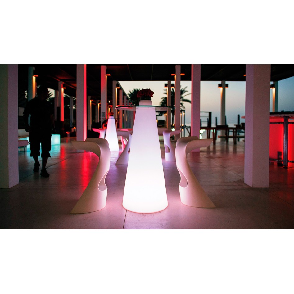 Mesa de diseño, modelo Peak Alta