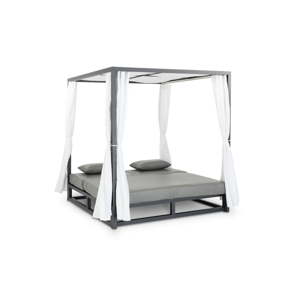 Cama Balinesa César