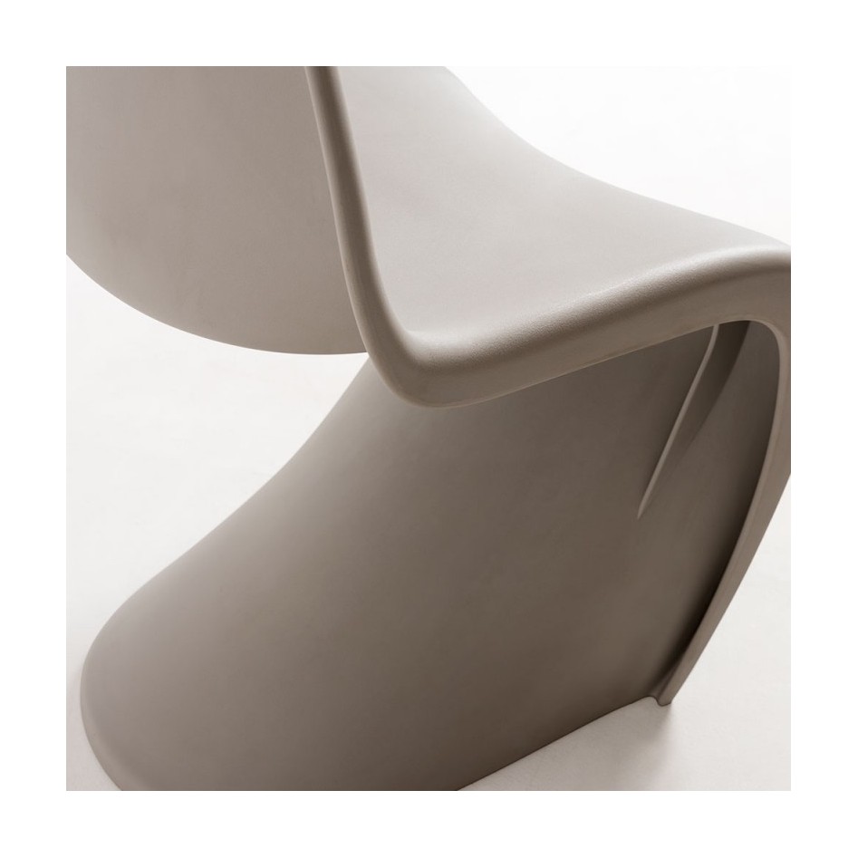 Silla de diseño, modelo Onda color gris claro