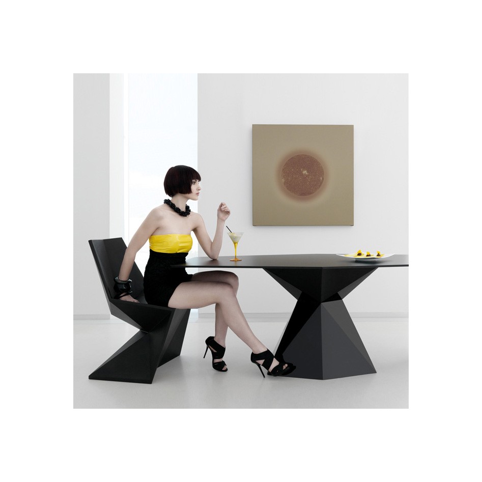 Silla triangular Vertex by Vondom