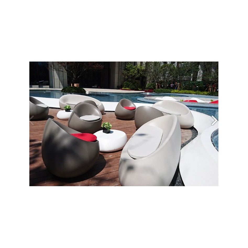 Mesa Stone by Vondom