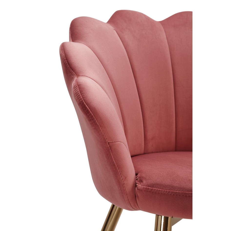 Silla de cocina con patas doradas 