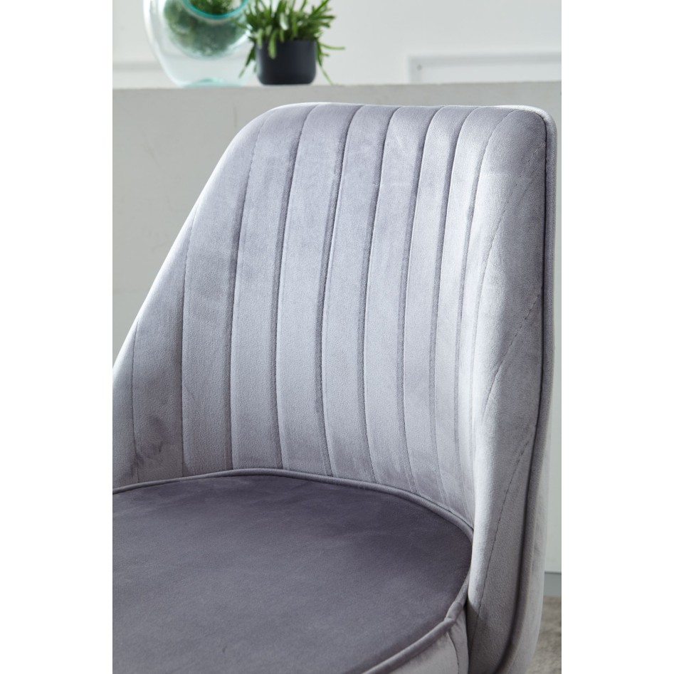 Silla de escritorio giratoria de terciopelo gris con respaldo
