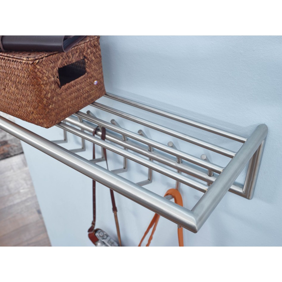 Perchero de pared de metal plateado 74,5x29x30 cm 