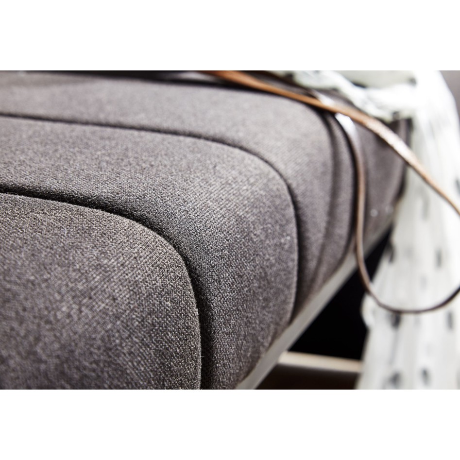 Banco tapizado con estructura de metal  105 x 40 x 40 cm